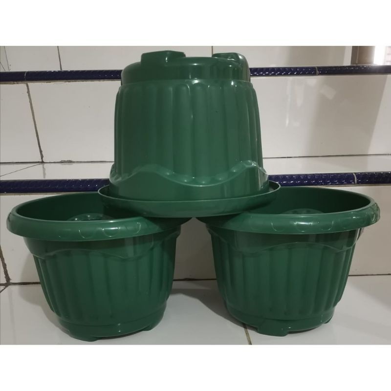 Pot Bunga Pot Plastik Mio 20 cm shallom