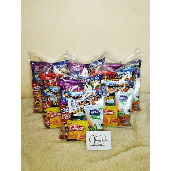 

Paket Snack Ultah/Hampers