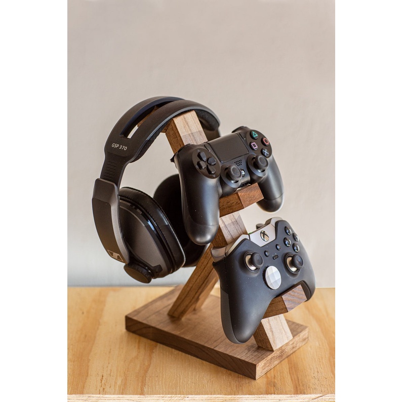 Stand Stick PS3 PS4 PS5 XBOX wood solid