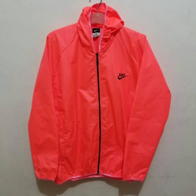 Jaket parasut / jaket training / jaket Nike / jaket