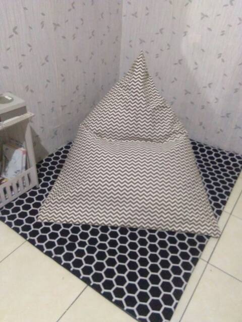 Bean bag triangle komplit size L