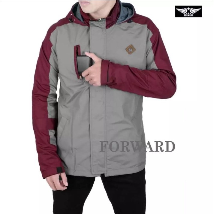 Jaket pria outdoor winbreaker gunung forwad