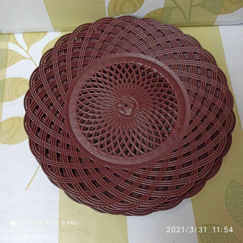 Hot item Piring anyam rotan Plastik isi 12 pcs / perlengkapan rumah ruang makan piring/piring rotan