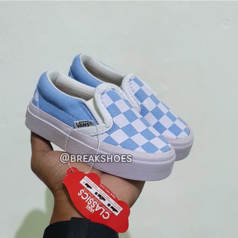 Sepatu vans slip on checkerboard sky blue anak dan dewasa couple