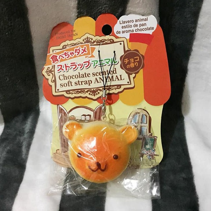 gantungan squishy roti beruang