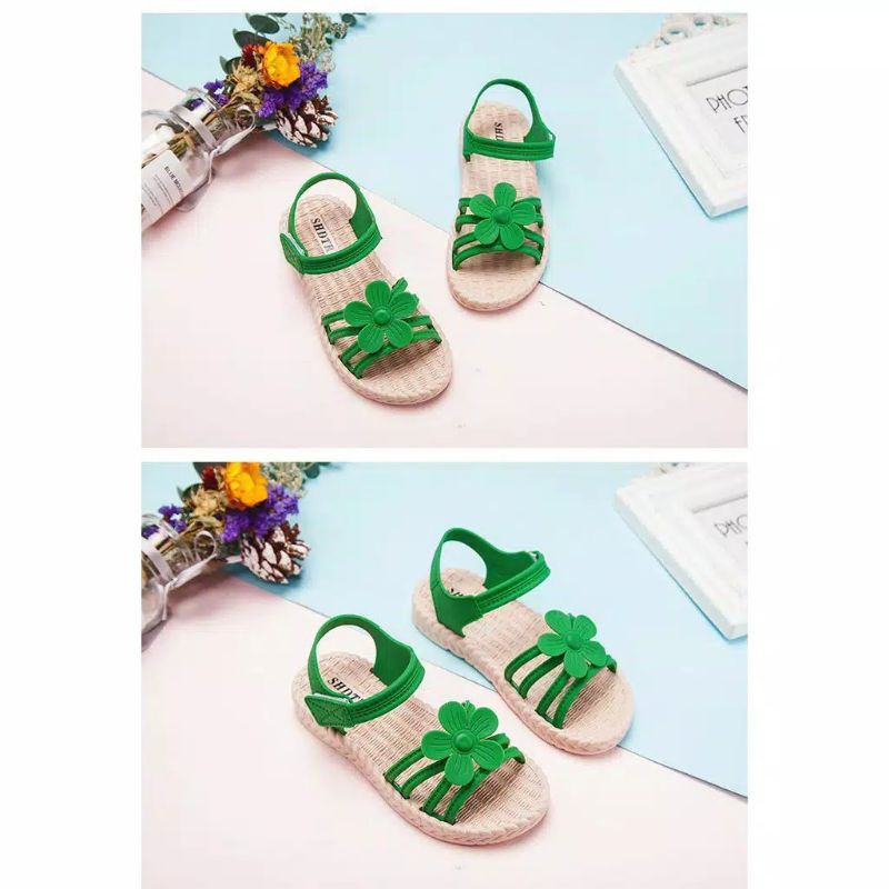 Medan Termurah KD001 Size 24-38 Sendal Anti slip Sandal anak perempuan Flower lembut