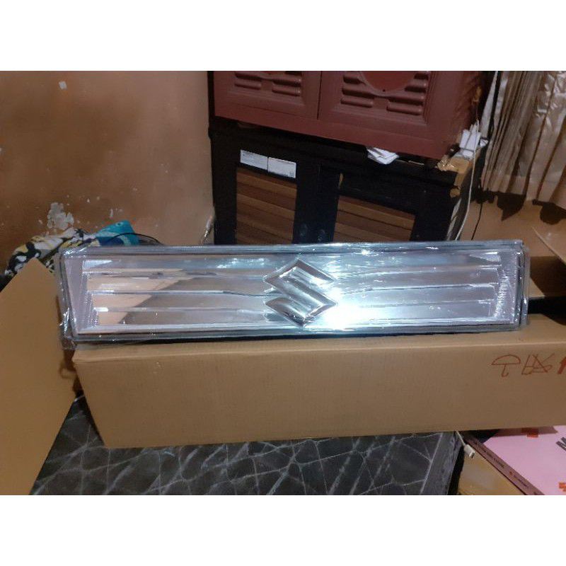grille depan Suzuki Karimun wagon R tipe gs