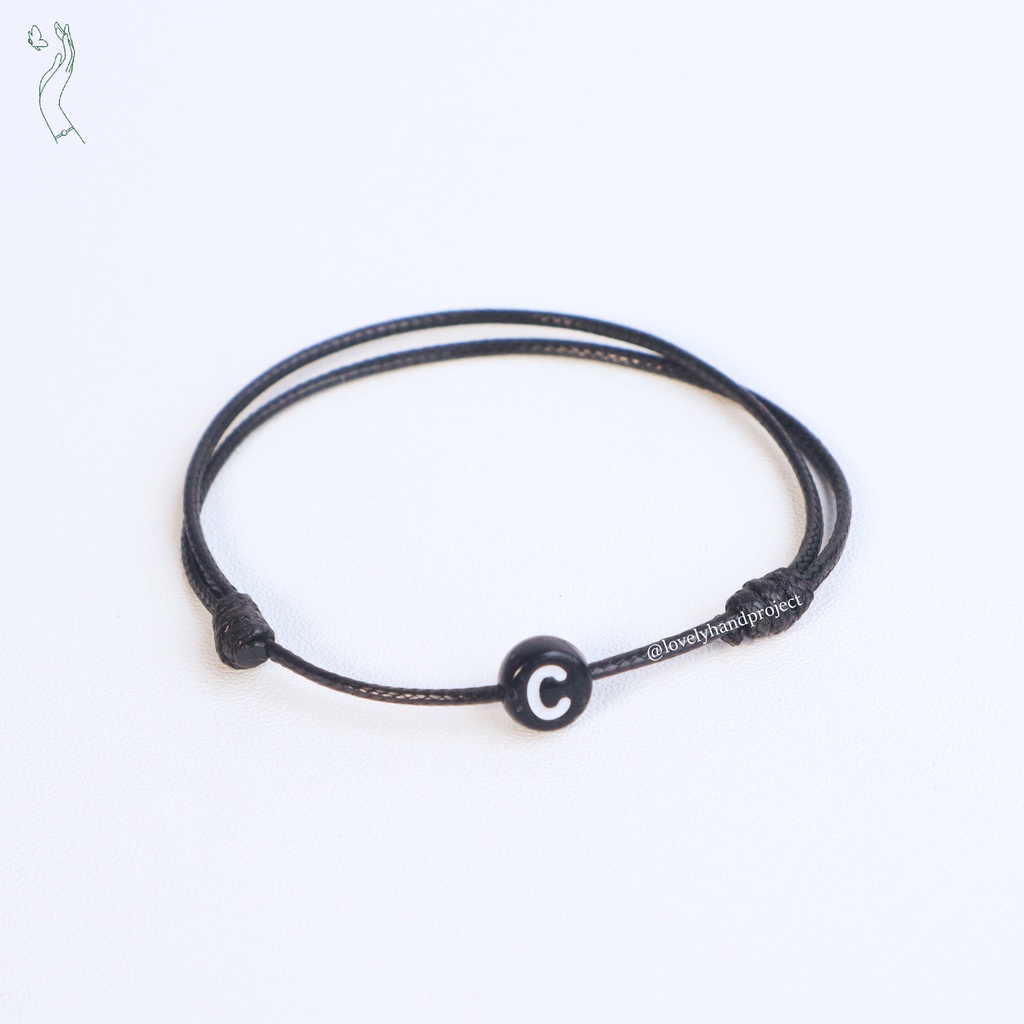 Gelang Nama Inisial Custom Huruf Untuk Couple &amp; Persahabatan Bulat Hitam Tali Satin (Harga1 PCS)