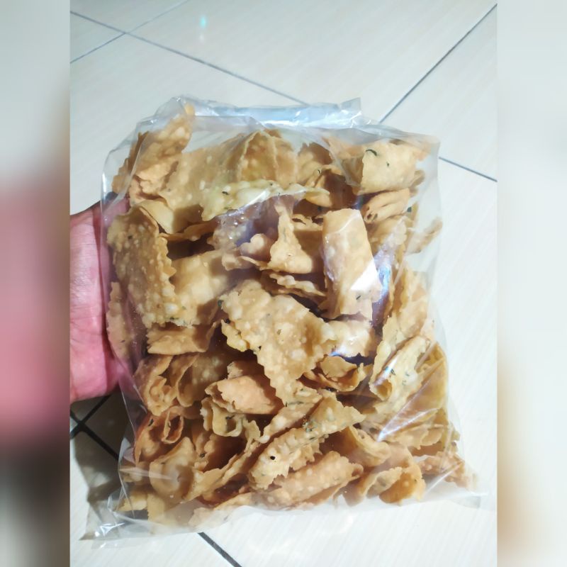 

Kripik Bawang 500 gr