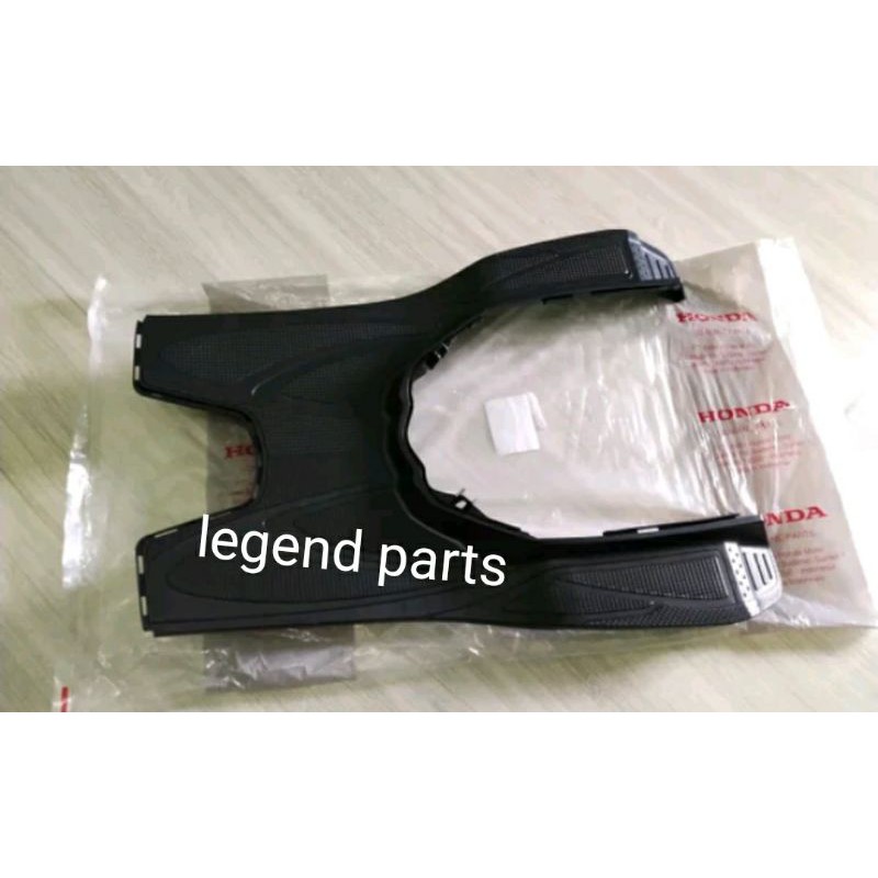 cover body tebeng bordes pijakan kaki Honda beat karbu lama original