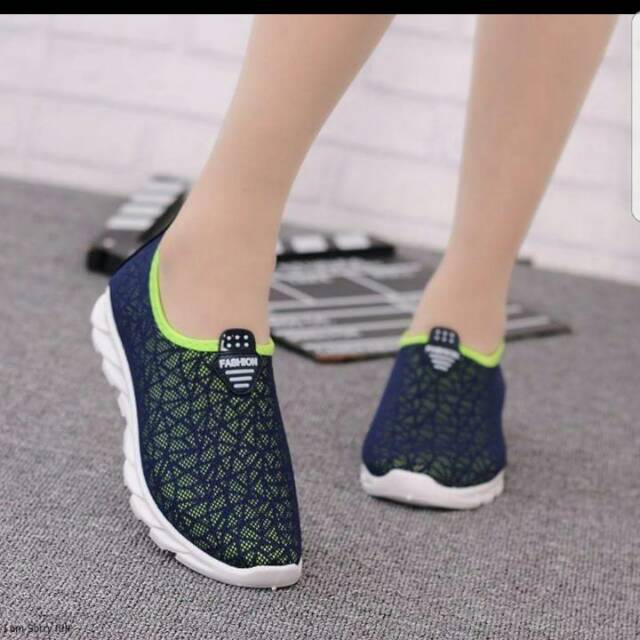  Sepatu  Kets  Fashion ND10 Biru Tua Shopee  Indonesia