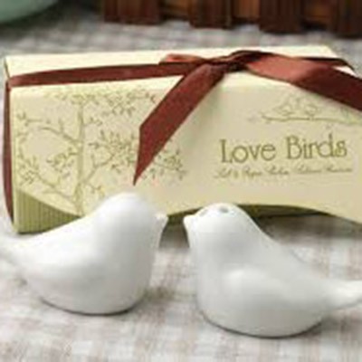 Souvenir Pernikahan Sepasang Merpati Cantik Tempat Bumbu Dapur Murah dan Mewah Promo termasuk box
