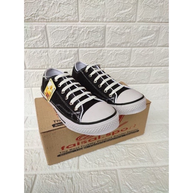 SEPATU SEKOLAH ANAK-DEWASA / SEPATU COWOK-CEWEK / SEPATU TRENDY / SEPATU KEKINIAN / SEPATU CONVERSE