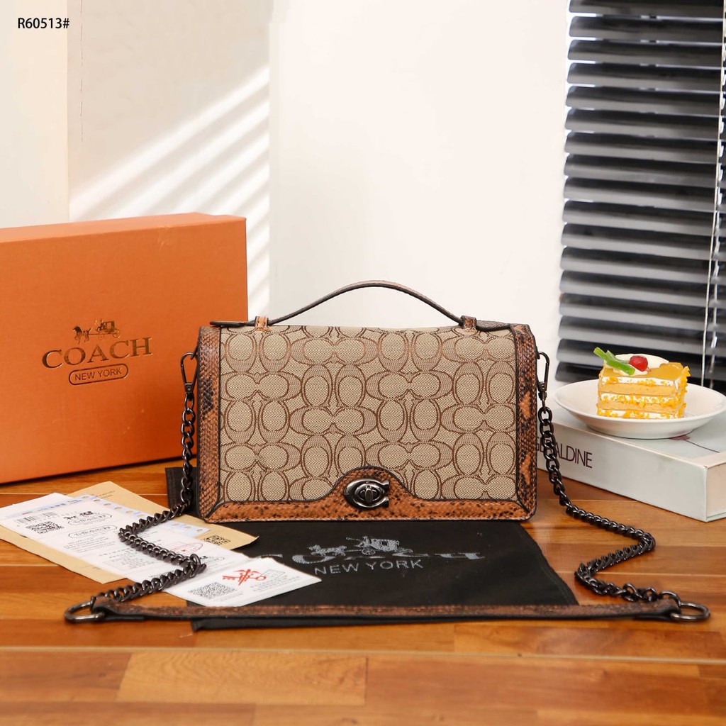 Coa Clutch R60513 Tas Wanita