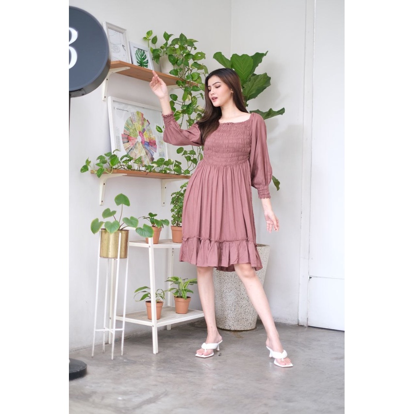 Zahra|Dress Silvana                                           ⠀                      Daily Floral Su