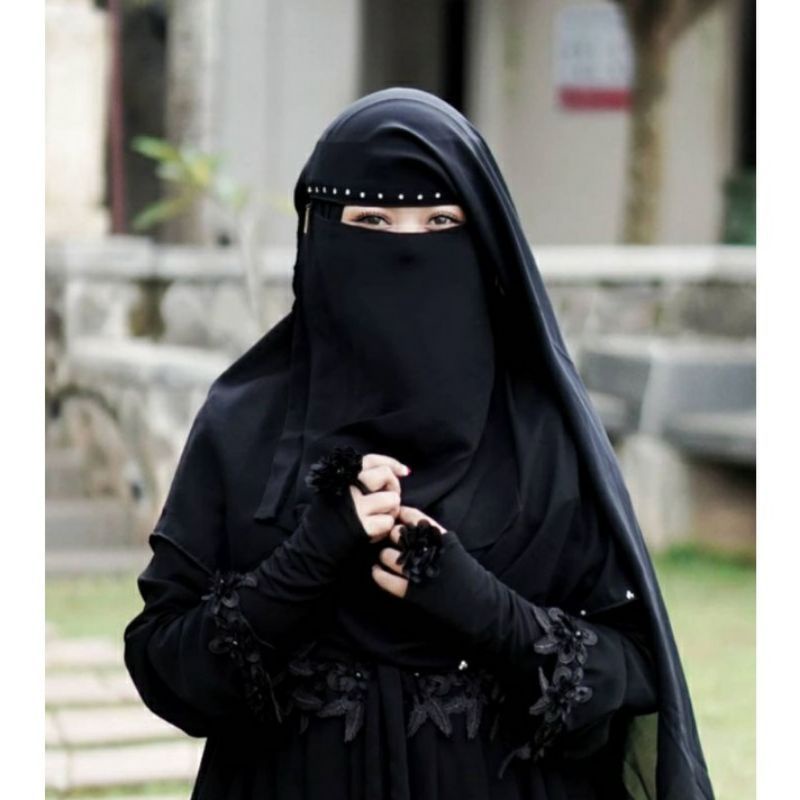 Niqab Yaman Manik Putih