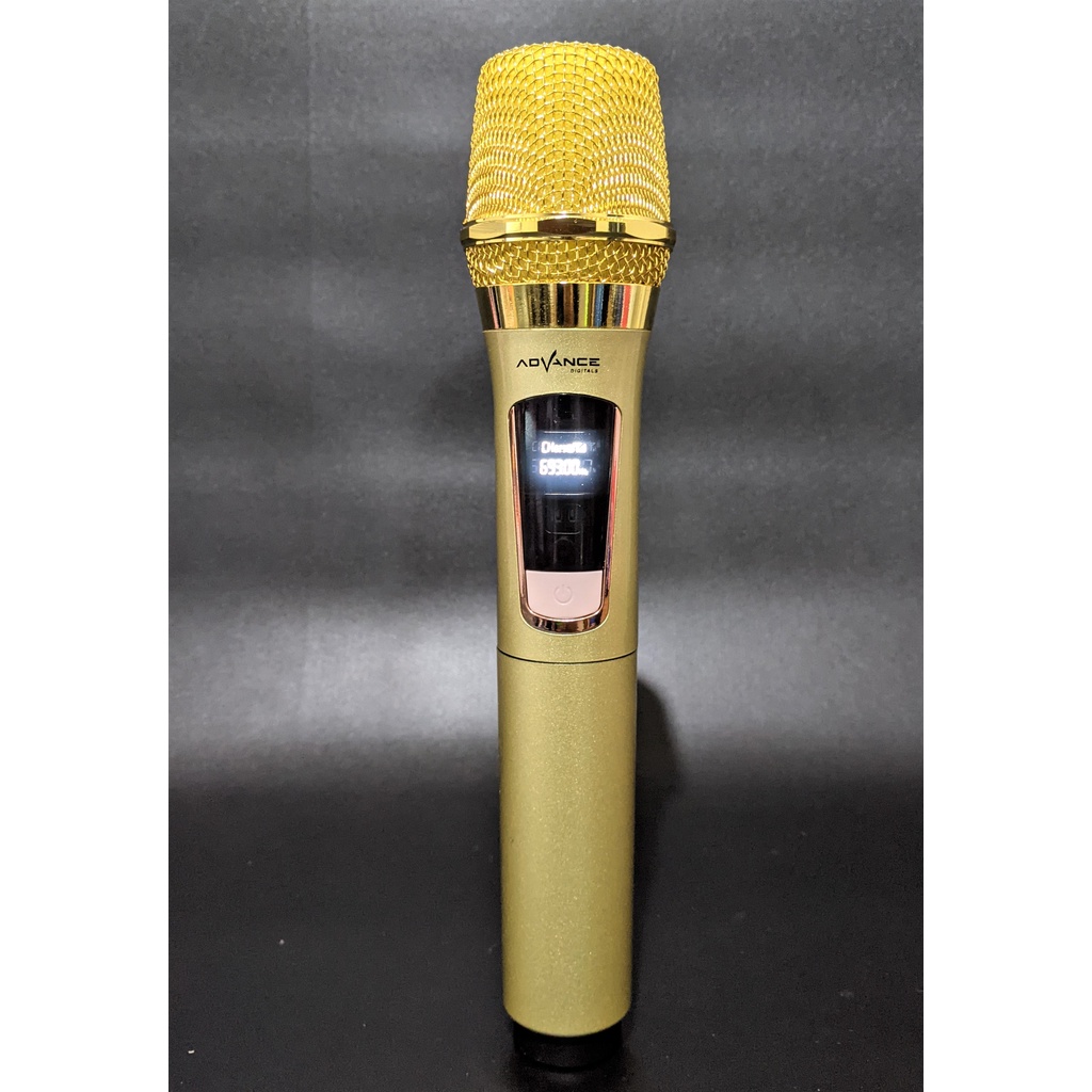 Mic Professional Stage Microphone Wireless Gold Advance 103 Vocal Karaoke Genggam Jernih Rechargable Battery