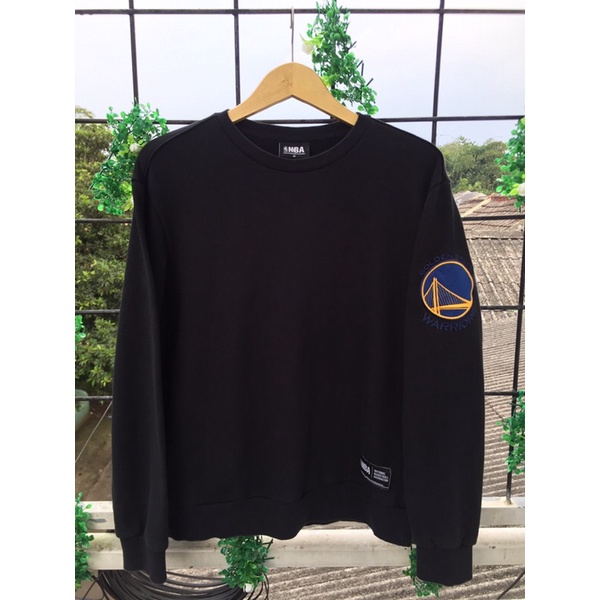 CREWNECK NBA GOLDEN STATE WARRIORS BLACK FULL TAG  ( LOGO BORDIR )