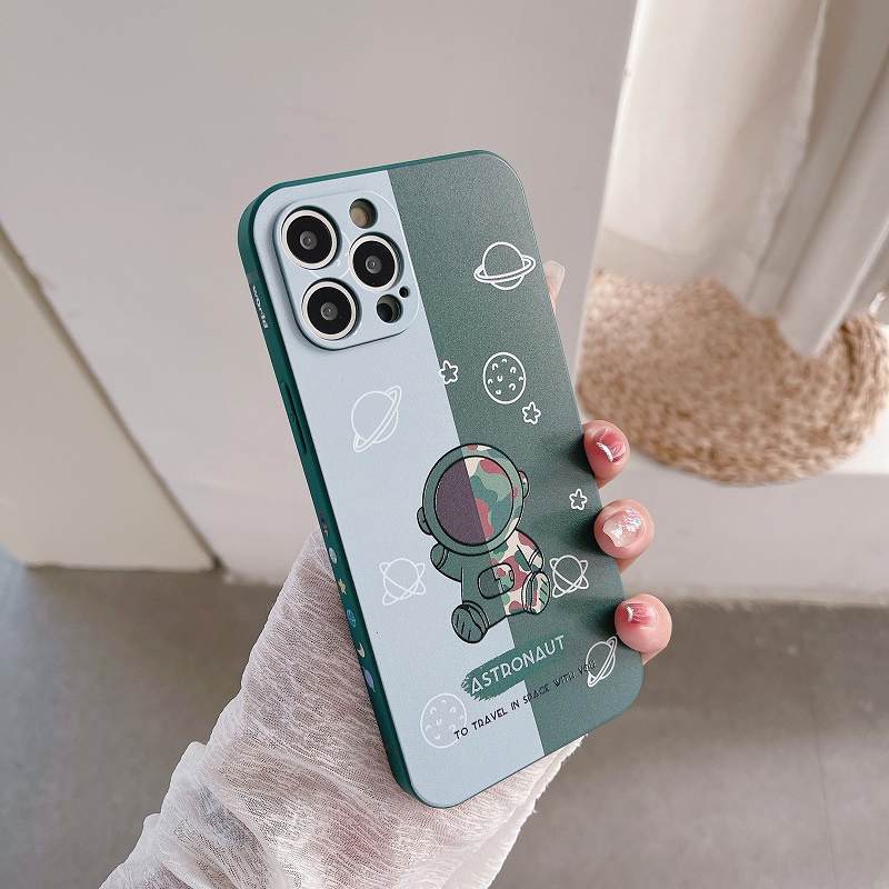 Case Pelindung Lensa Warna Blok Desain Astronot Untuk iPhone 11 12 13 Pro MAX X XR XS MAX 7 8 Plus