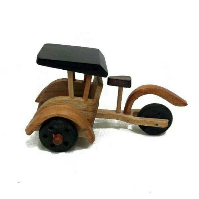 Miniatur becak kayu