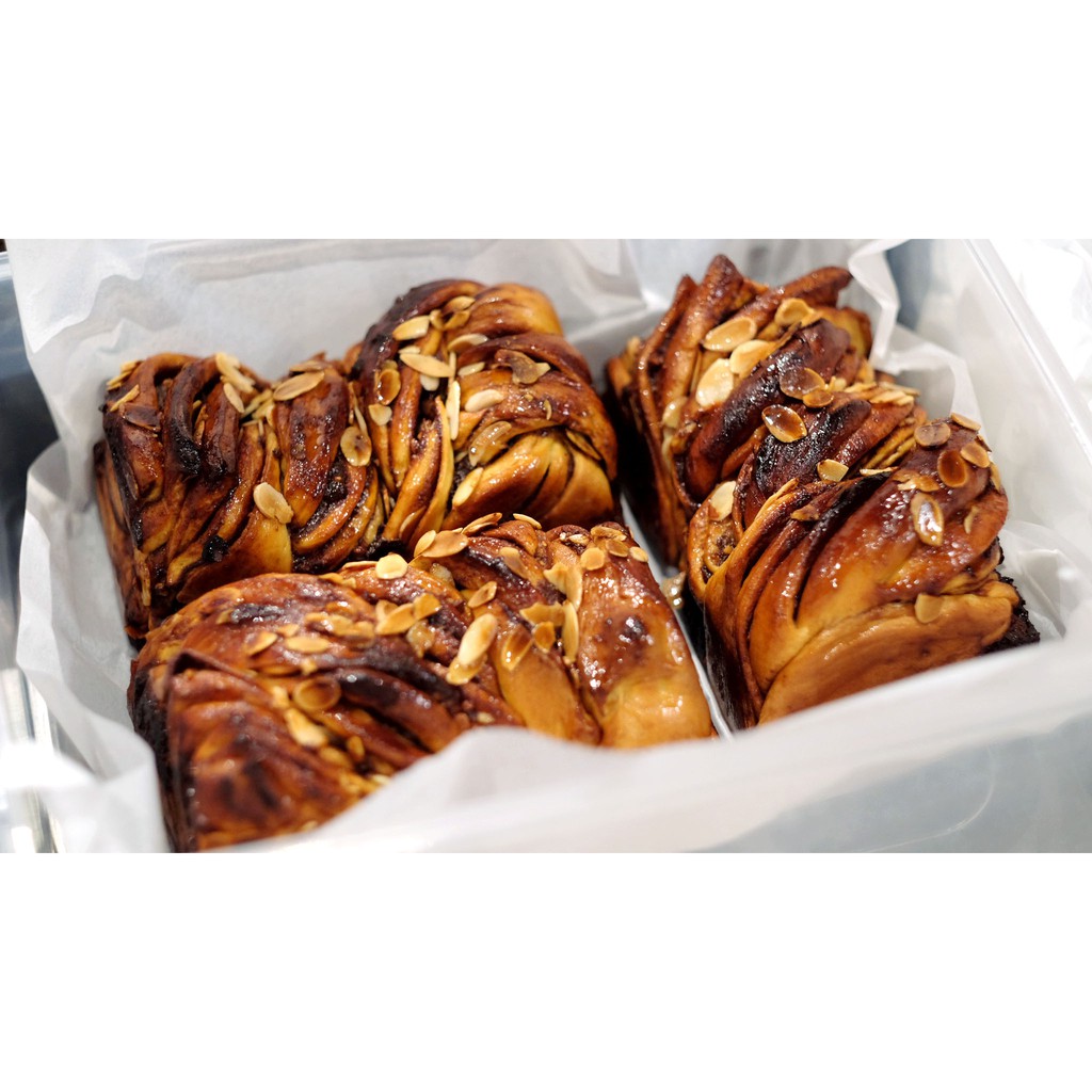 

Cinnamon Almond BABKA by Andnic Bakery