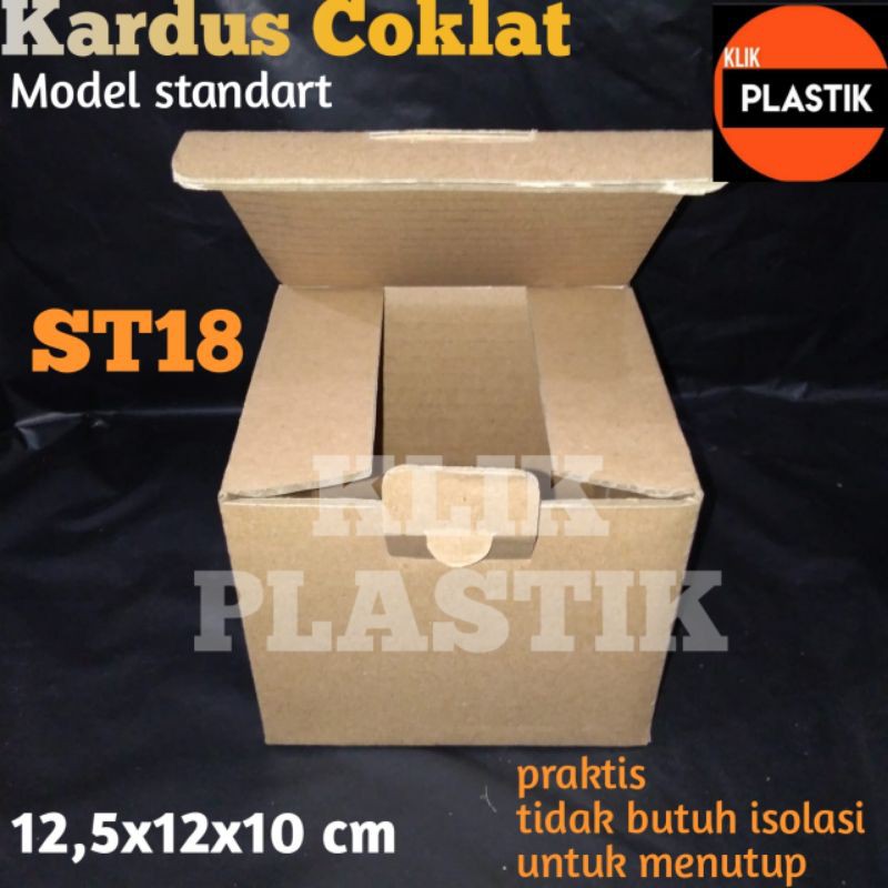 

KOTAK GELAS MUG ST-18 KARDUS COKLAT KARTON BOX AKSESORIS SOUVENIR