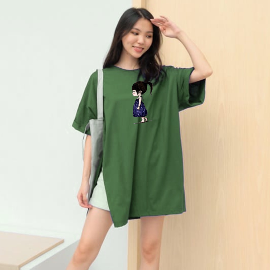 Kaos Oversize Wanita Girl Walk alone Belah Samping Jumbo XXL