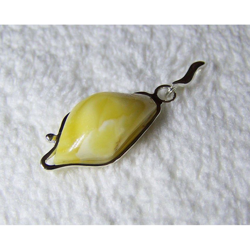 Natural Baltic Amber Pendant Sterling Silver 925 2.1gr JAR110