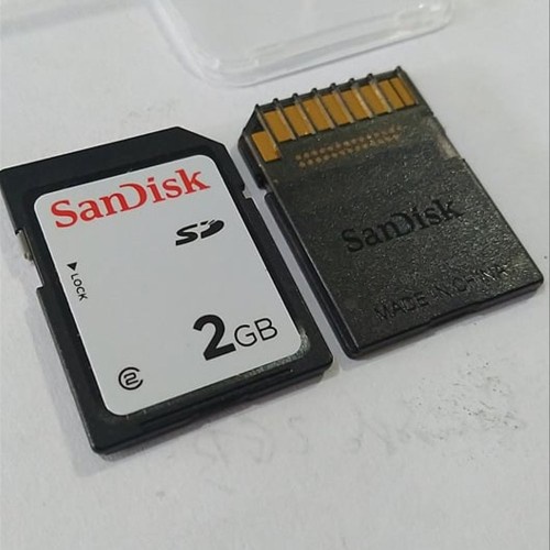 Produk Terbaru ORIGINAL Kartu Memory Card Sandisk 2GB SDHC Untuk Keyboard Musik