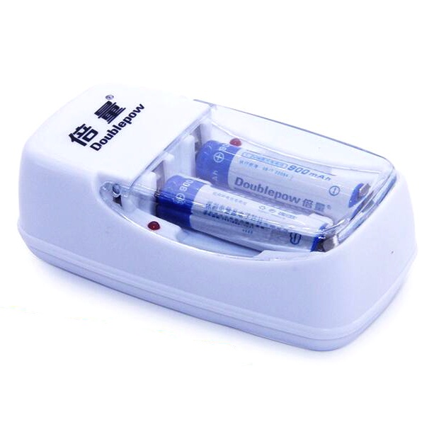 DOUBLEPOW Charger Baterai 2 slot for AA/AAA with 2 PCS AA Battery Rechargeable NiMH 800mAh - DP-B01 - White