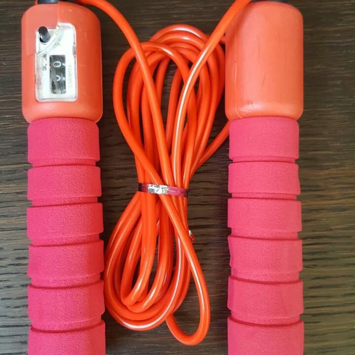 TALI LOMPAT SKIPPING/ JUMP ROPE/ LOMPAT TALI GOOD QUALITY