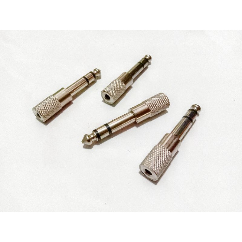 Jack sambungan toa besar to toa kecil