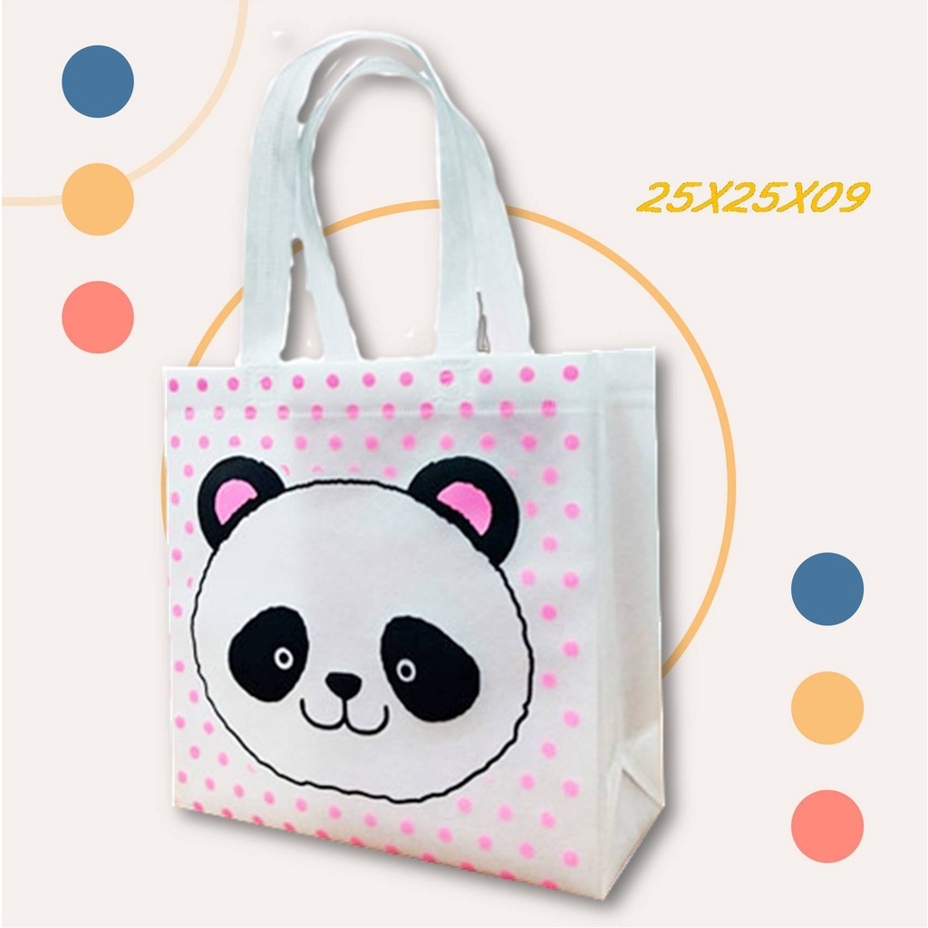 

Tas Spunbon Goodie Bag Ulang Tahun Anak Motif PANDA Ukuran 25x25x09