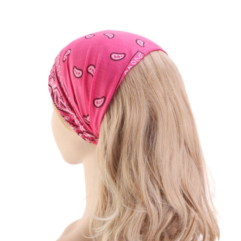 Bandana Wanita Model Lebar Motif Bunga Paisley Warna Polos Bandana Wanita Model Lebar Motif Bunga Paisley Warna Polos