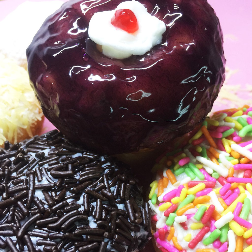 

DONAT TOPPING SURABAYA