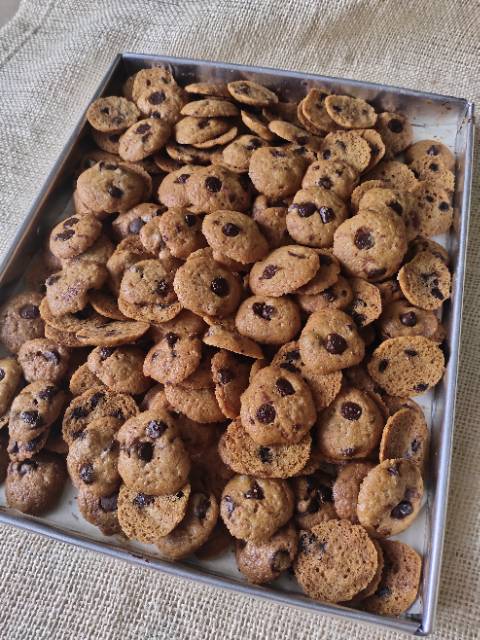 

MINI COOKIES / CEREAL COOKIE classic chocochips kue kering lebaran hampers natal christmas gift imlek