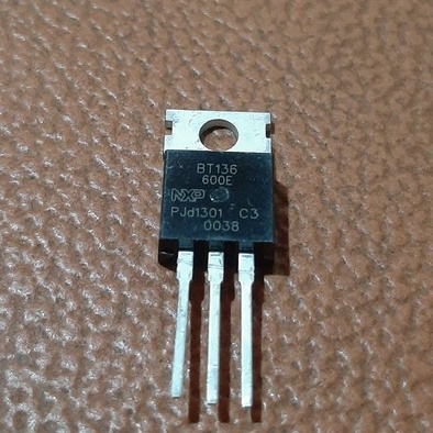 Transistor BT136 BT 136