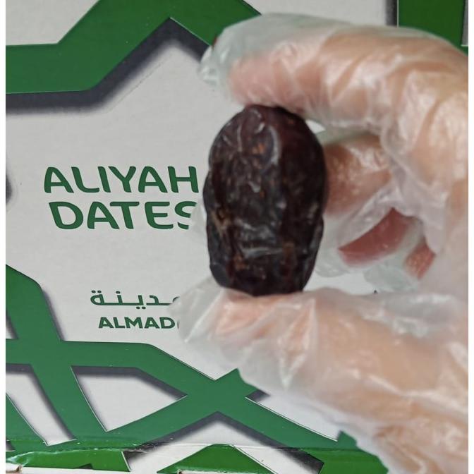 

KURMA AJWA MADINAH SUPER PREMIUM JUMBO 1 KG DFDFG3545
