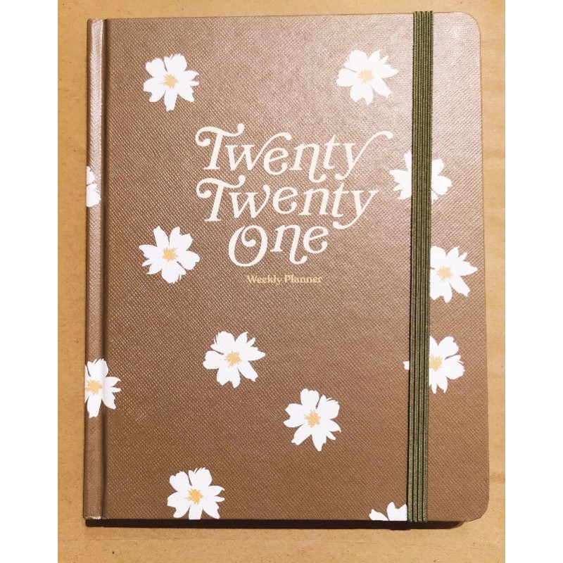 

TYPO WELLNES WEEKLY PLANNER 2021 HARD COVER ORIGINAL