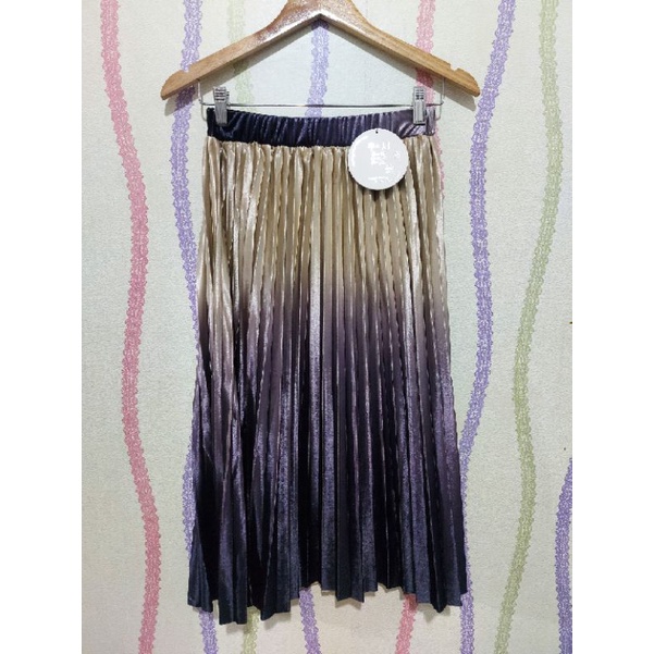 ( Bisa COD ) Rok Bludru velvet Super Gradasi/motif zigzag import Korea(panjang 90cm)-MILO GRADASI 7/8