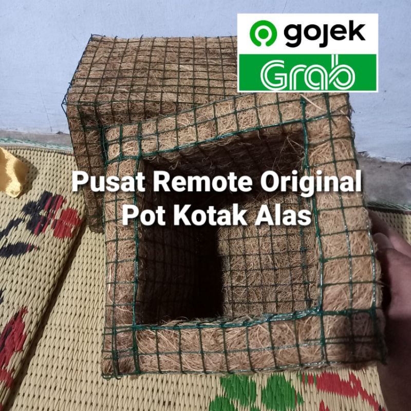 POT BUNGA KOTAK ALAS POT TANAMAN SERABUT KELAPA