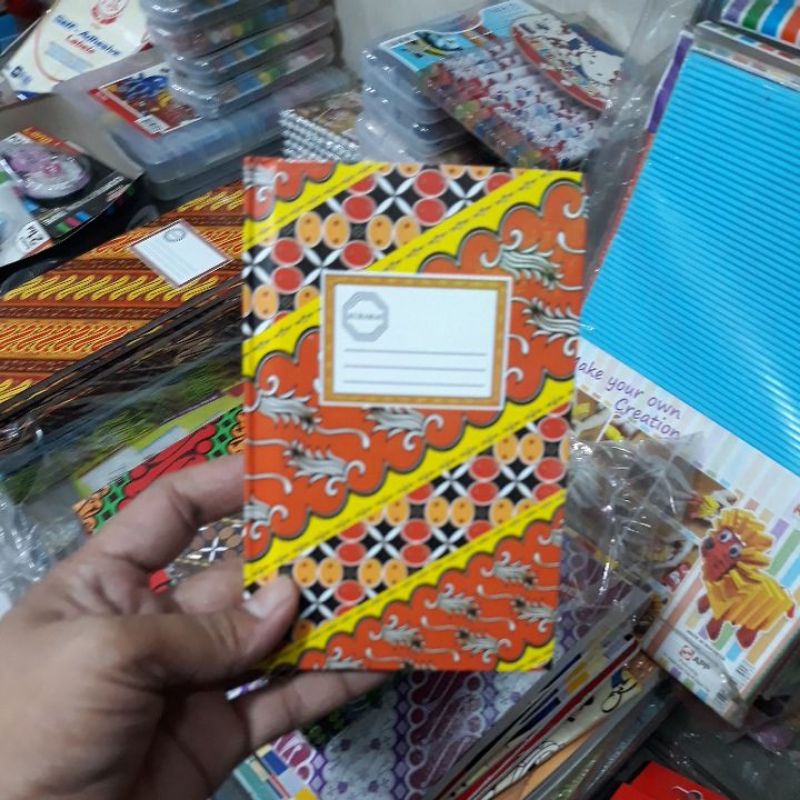 

BUKU TULIS TERLARIS UKURAN KECIL/BUKU TULIS HARD COVER BERKUALITAS