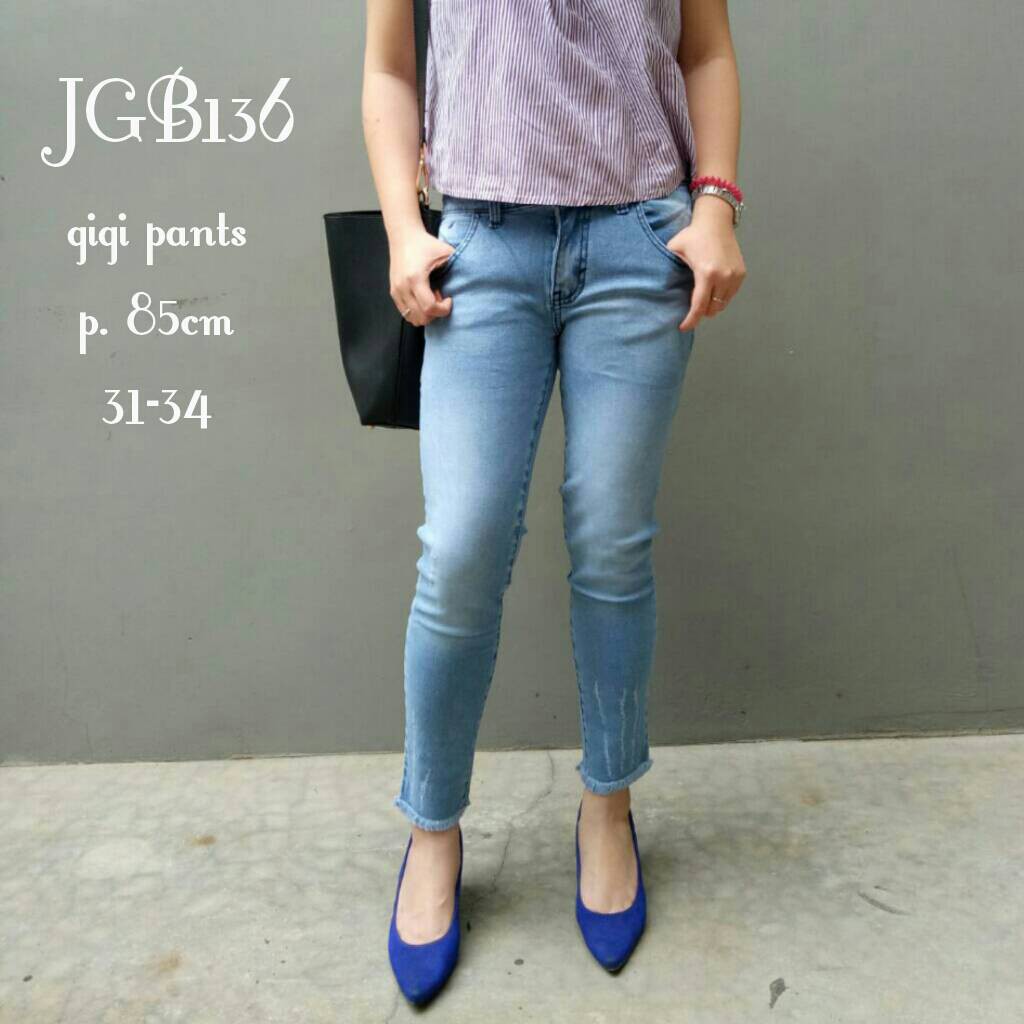 Belanja line Jeans Pakaian Wanita