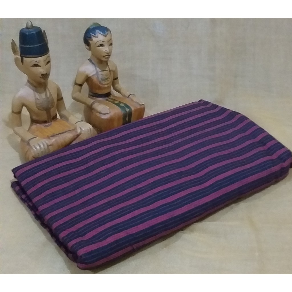 Kain Lurik Tenun Garis Merah Hitam 2 meter