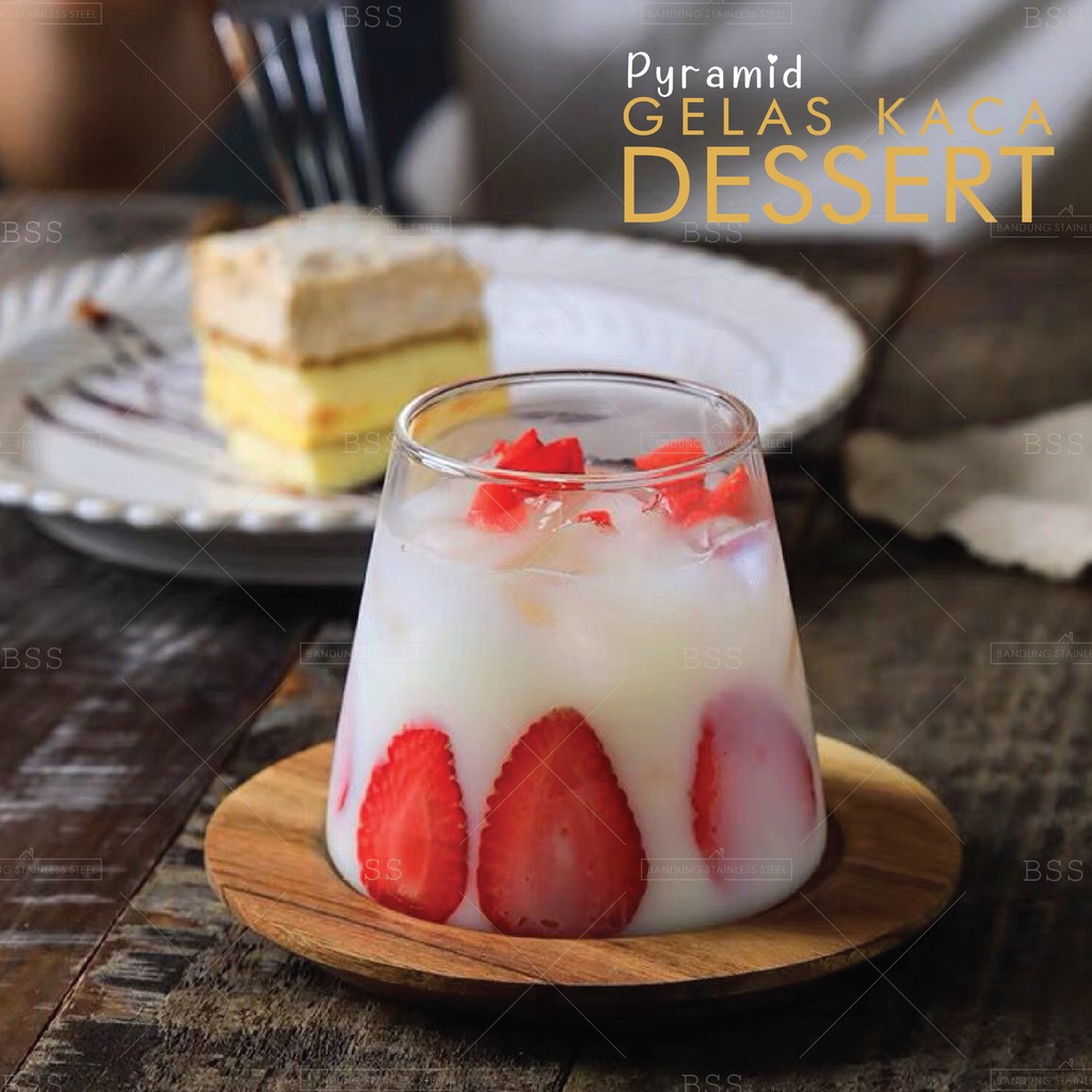 Gelas Kaca Pyramid 300ml Juice Susu Cangkir Segitiga Cantik Unik Borosilicate Mountain Glass