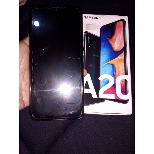 samsung a20 matot