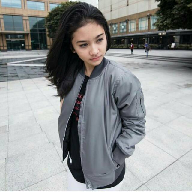 Jaket Bomber Polos Cewe Premium