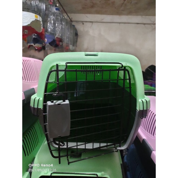 PET CARGO KANDANG KUCING / PET Carrier 48x32x35 CM-Hijau hitam