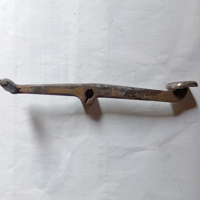 PEDAL PERSNELING HONDA WIN 100 SECOND ORIGINAL