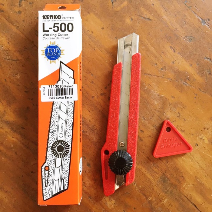 

Produk Unggulan Pisau Cutter Besar L 500 Kenko - 7112010 Bergaransi